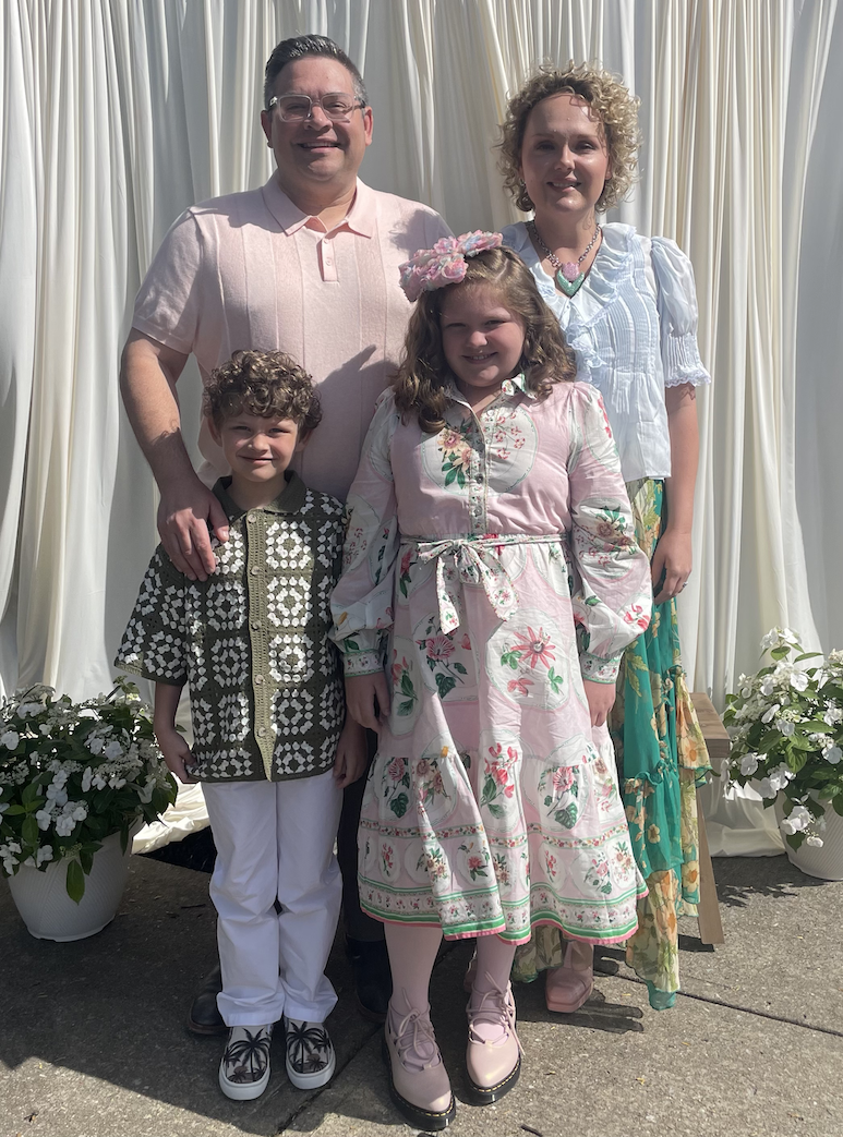 Pastor Kasey Kemp with his family